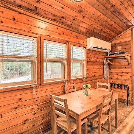 Charming New Bern Log Cabin - Pets Welcome! Kültér fotó